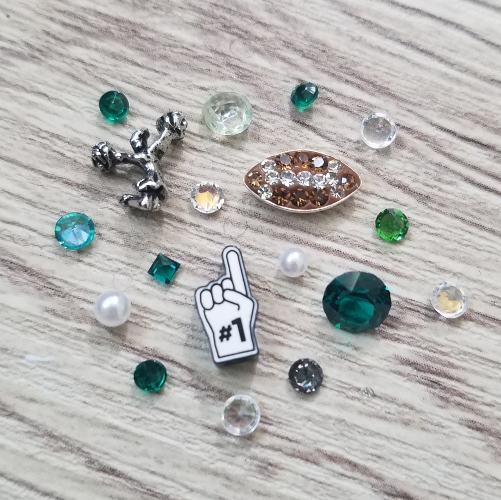 Cheer! Charm Set - image 1